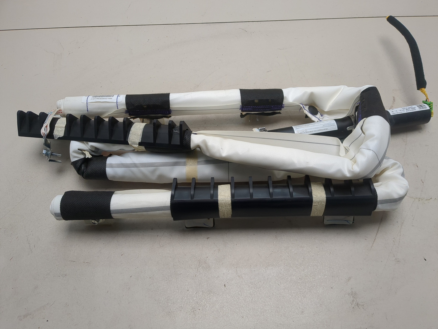 Подушка безопасности боковая (шторка)