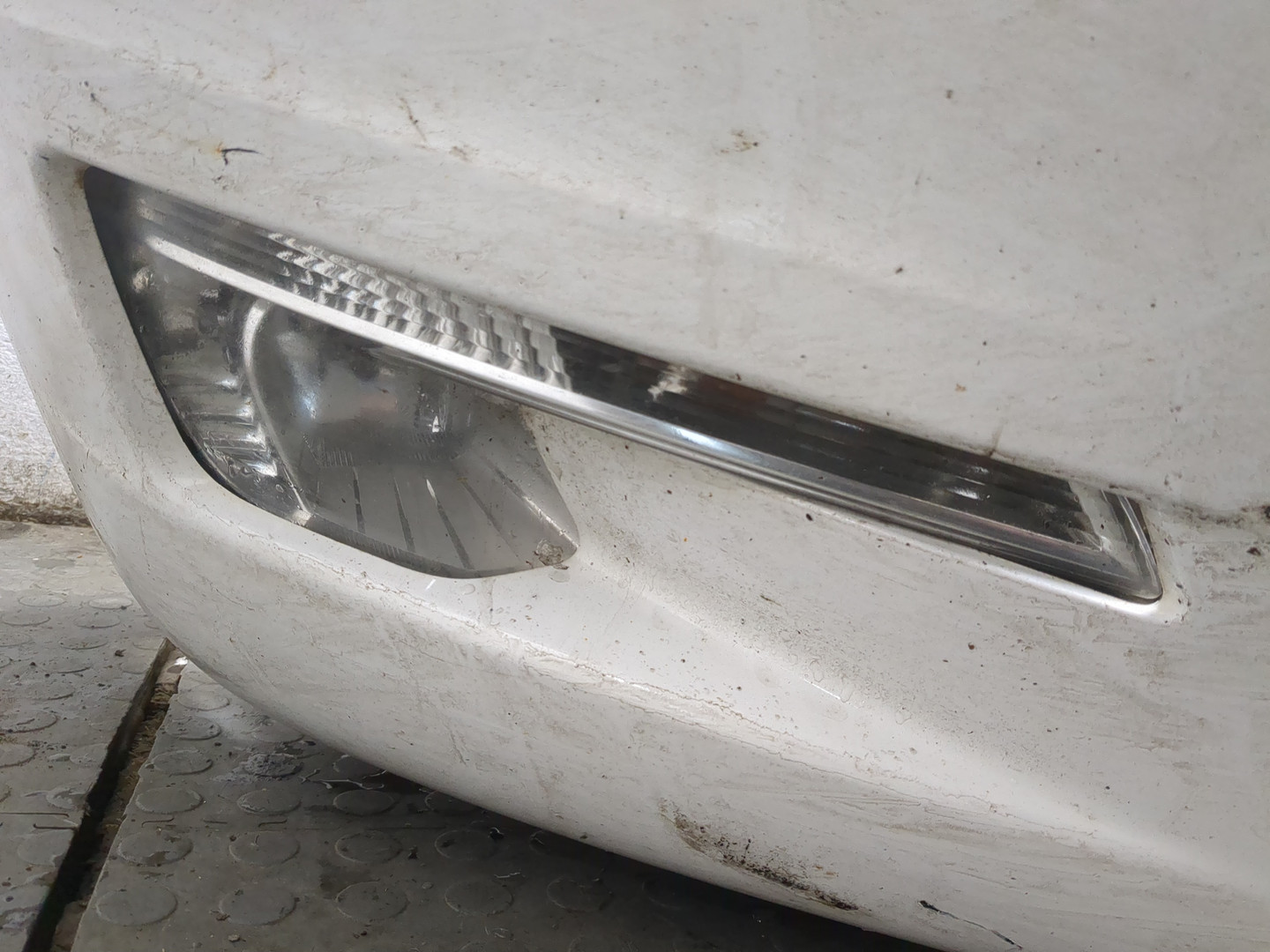 Бампер передний