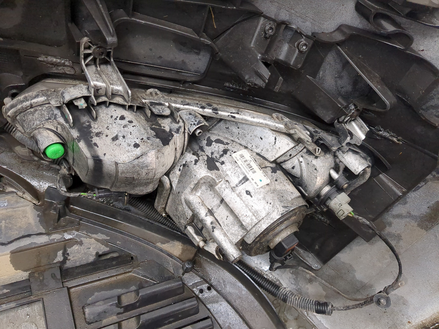 Бампер передний