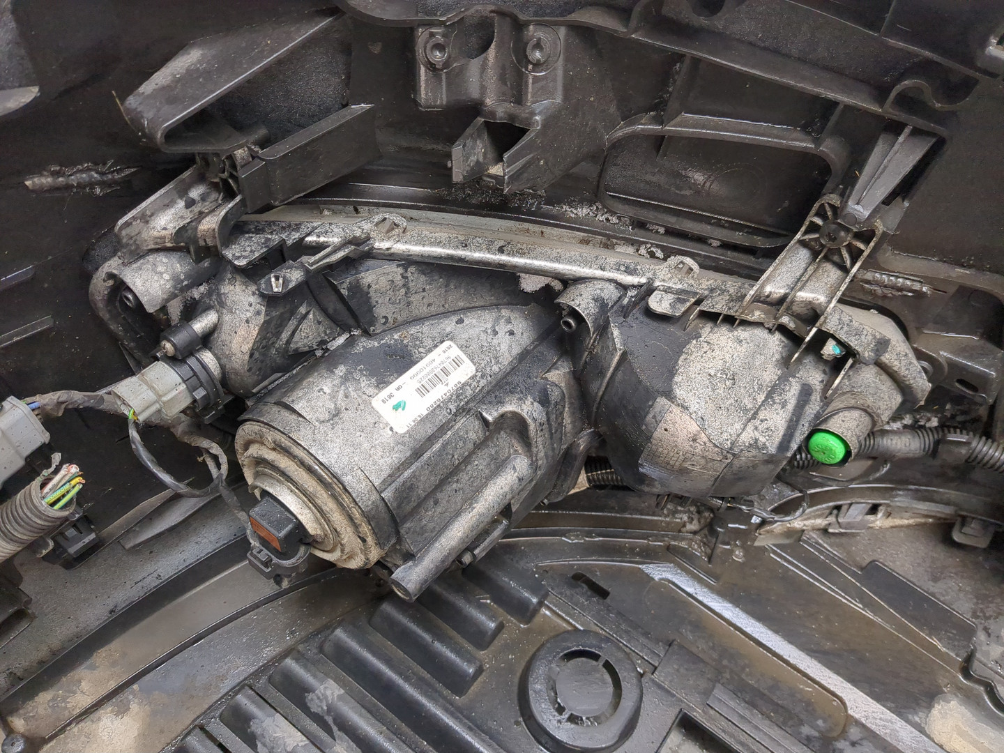 Бампер передний