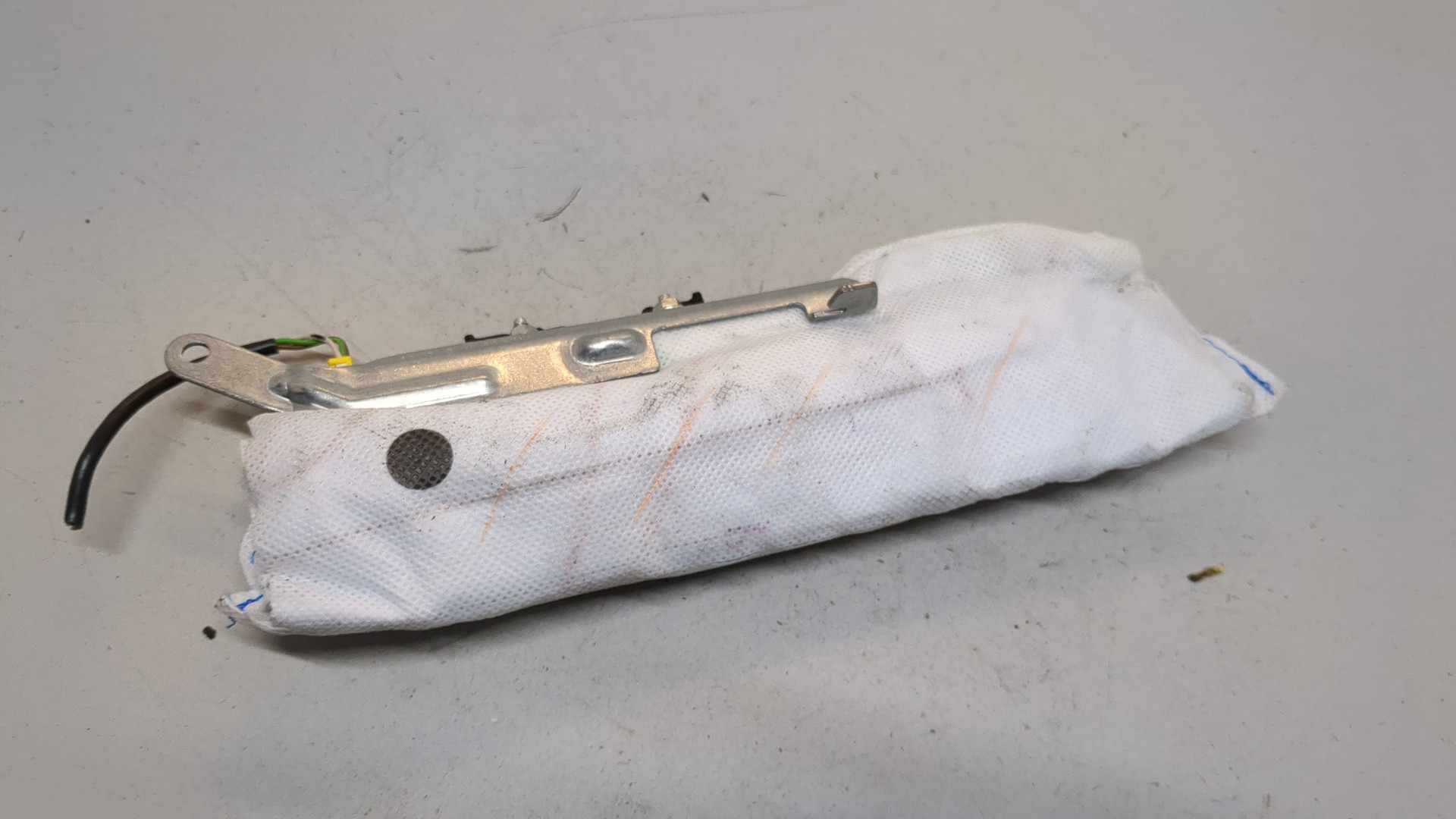 Подушка безопасности боковая (в сиденье)