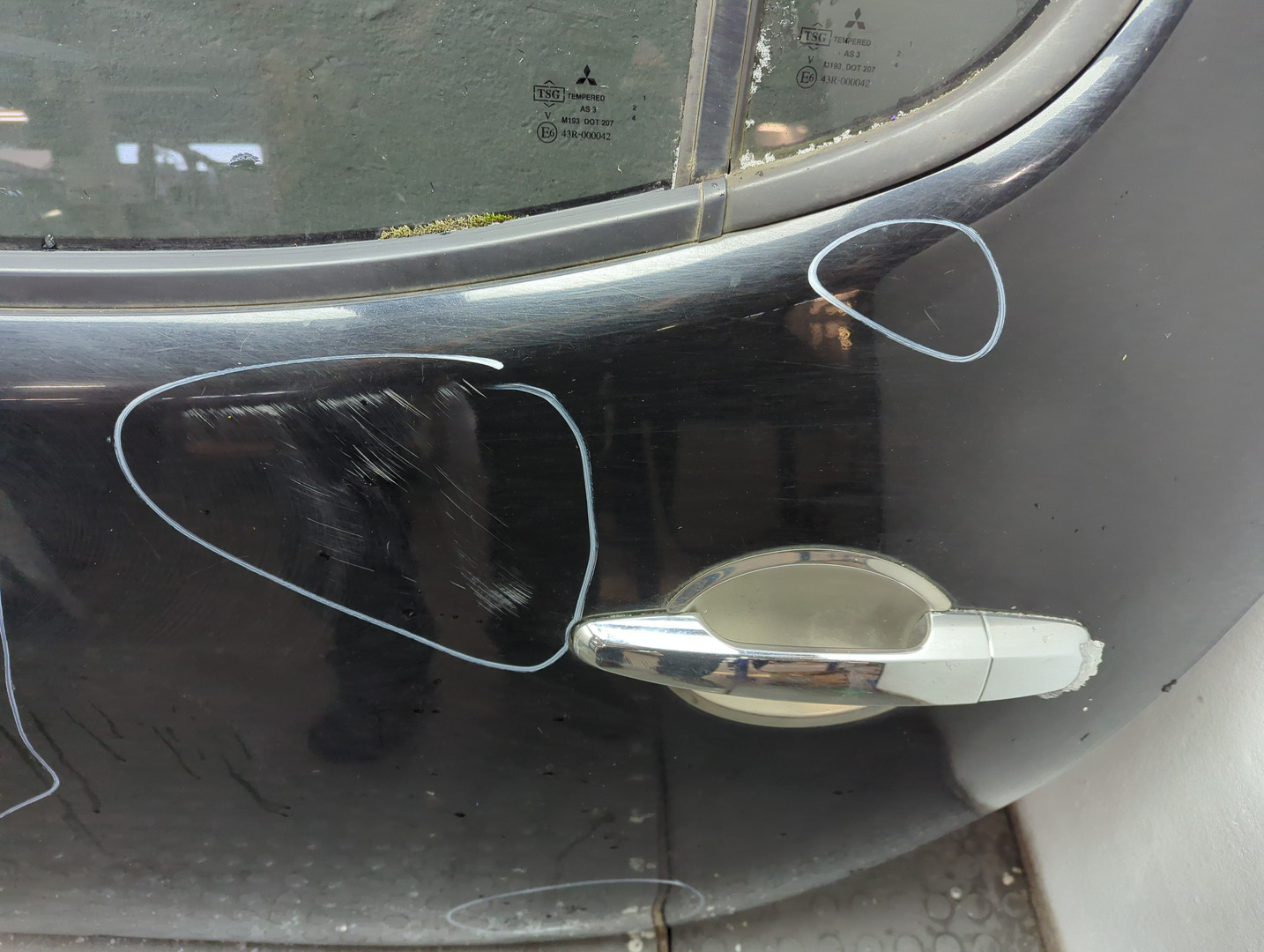 Дверь задняя левая