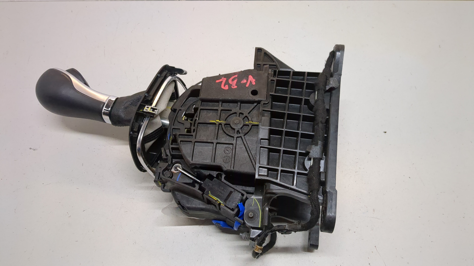 Кулиса МКПП / АКПП