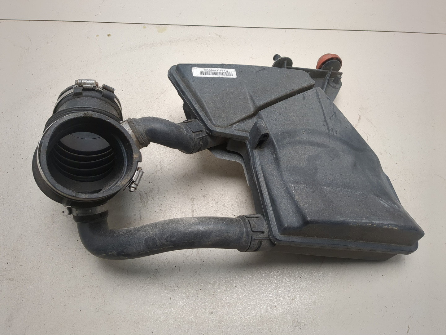 Резонатор воздушного фильтра