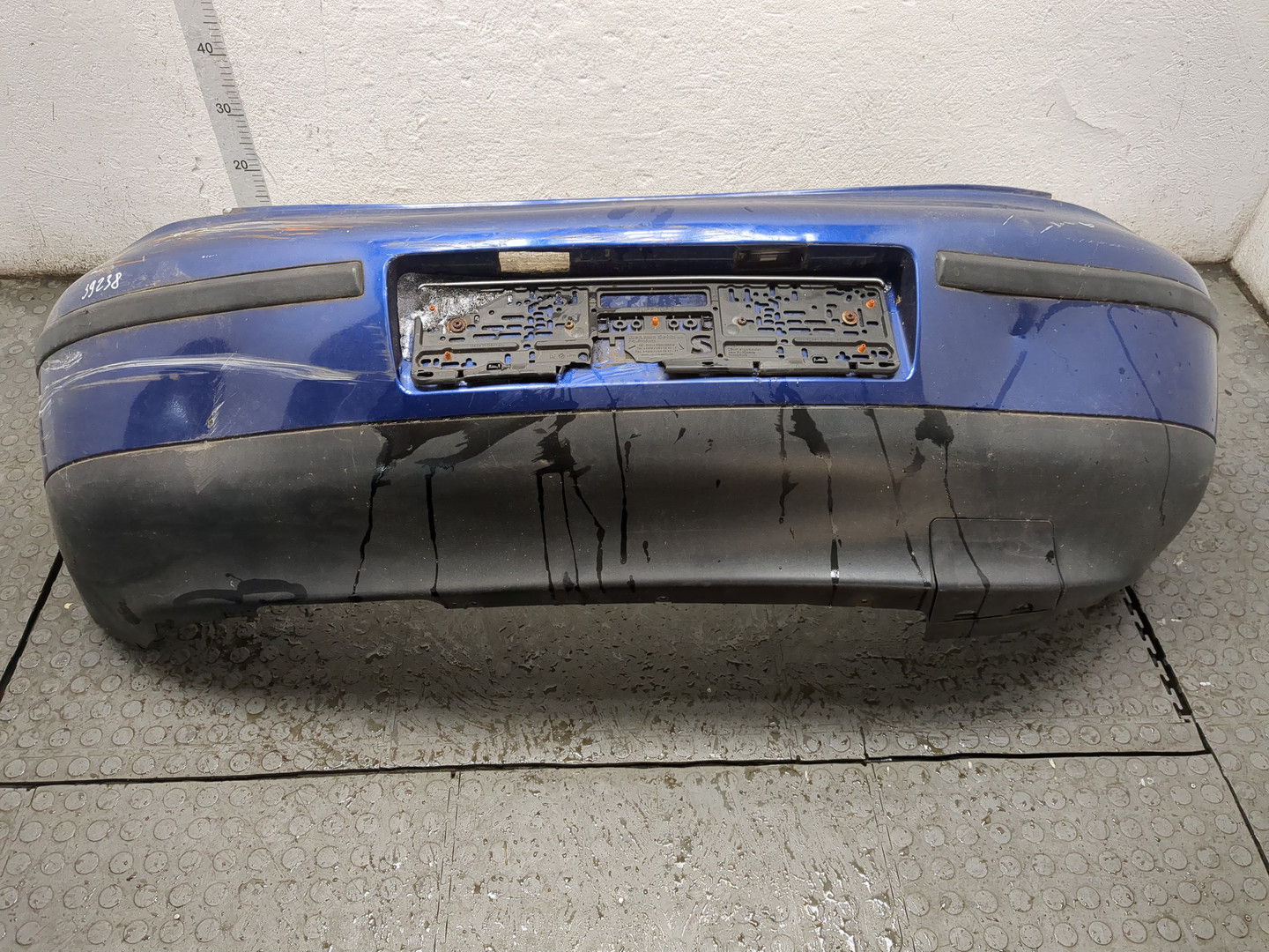 Бампер задний