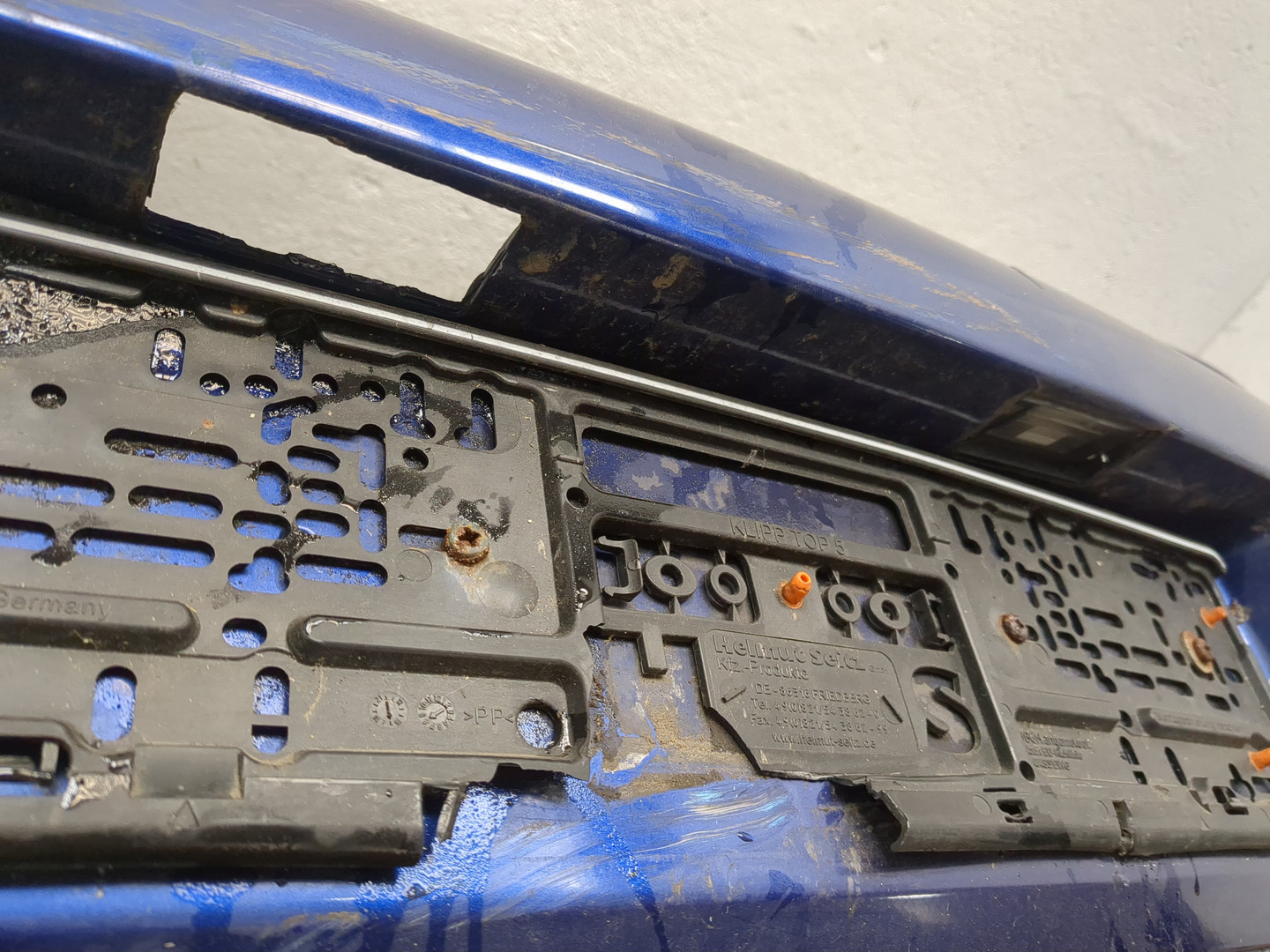 Бампер задний