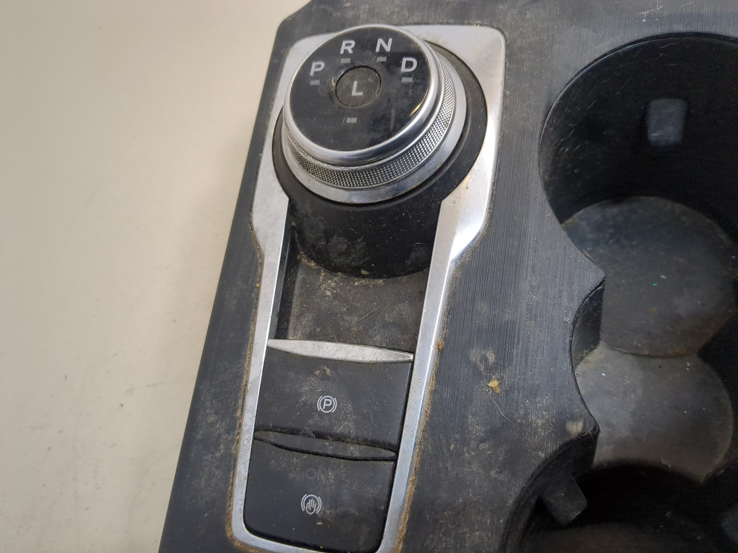 Кулиса МКПП / АКПП