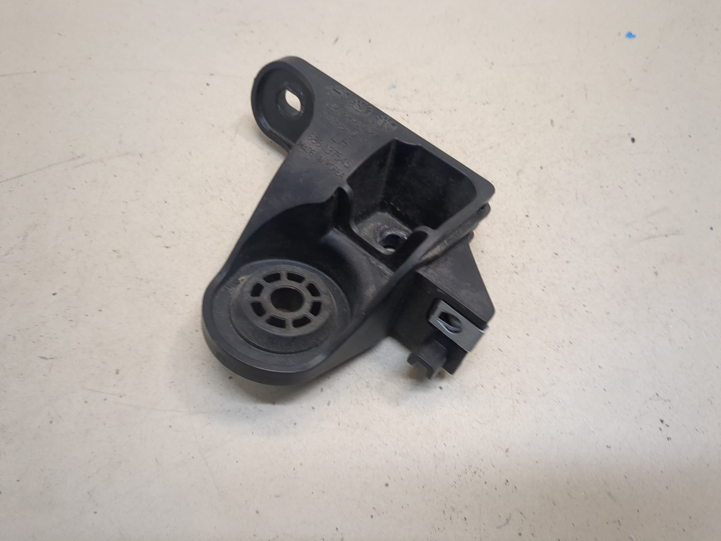 Кронштейн радиатора