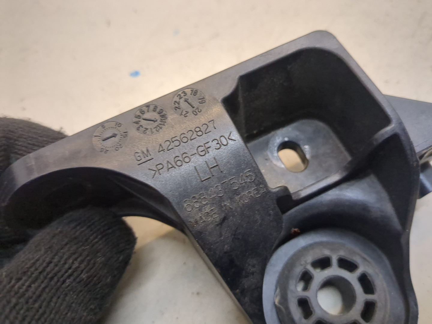 Кронштейн радиатора