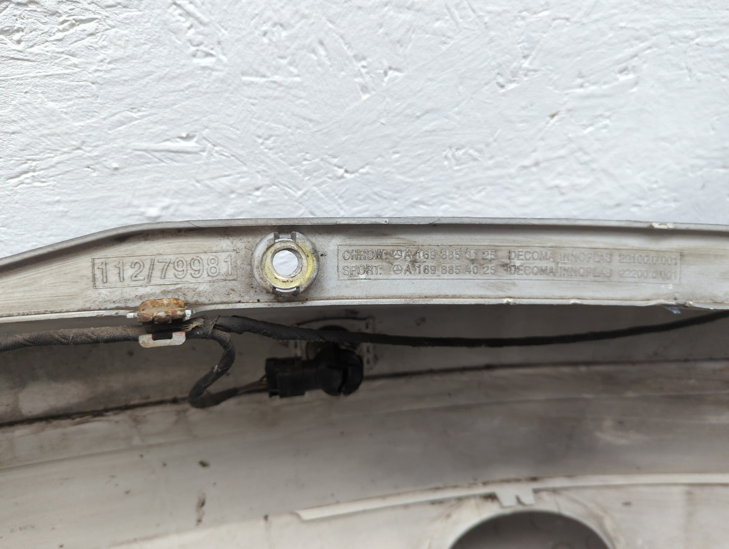 Бампер задний