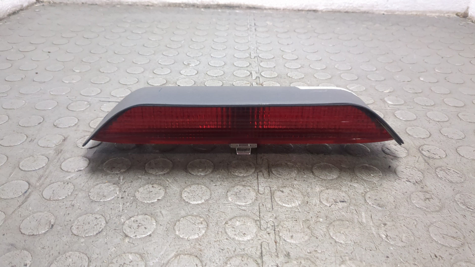 Фонарь задний (стоп сигнал)