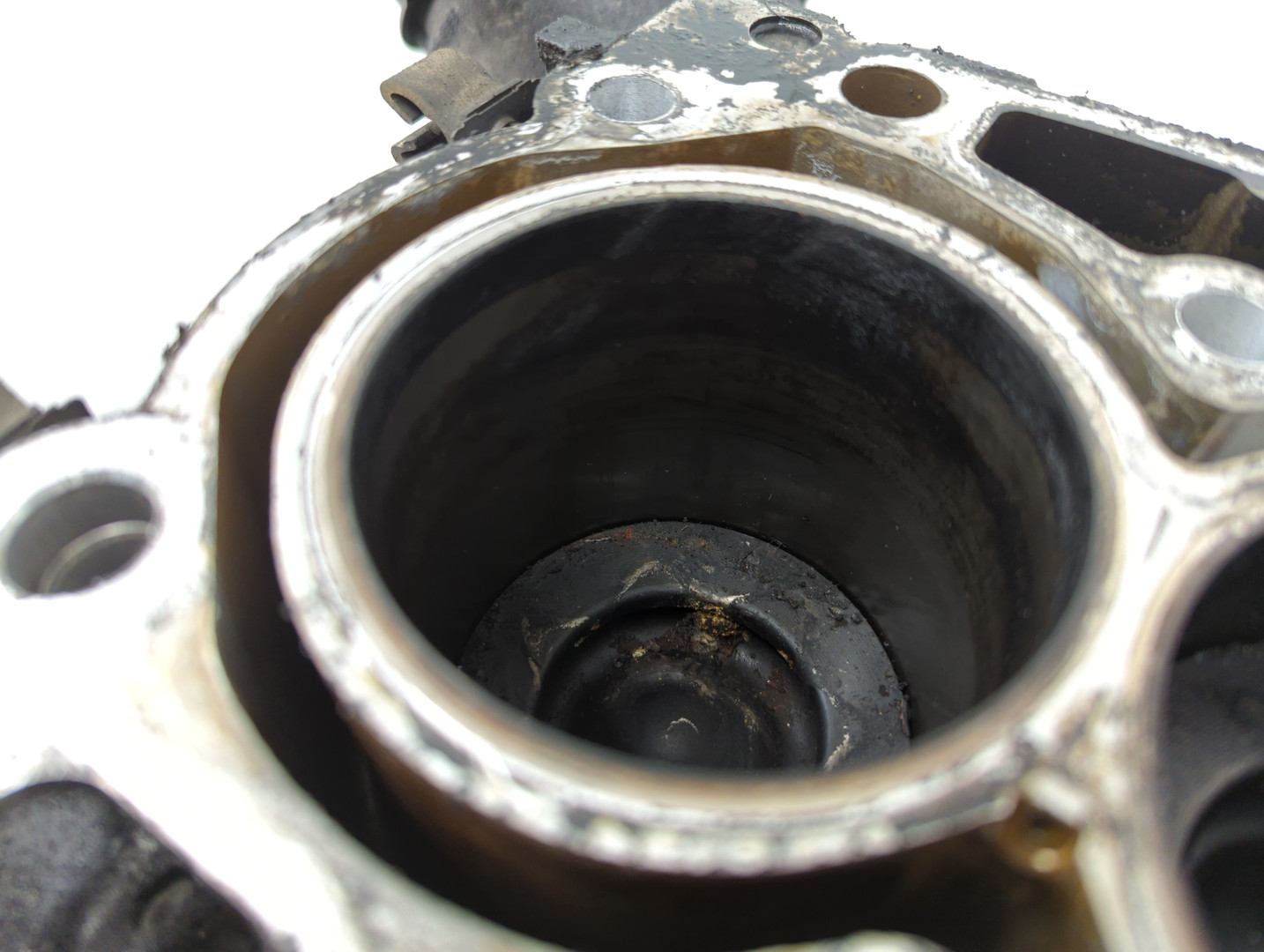 Блок двигателя