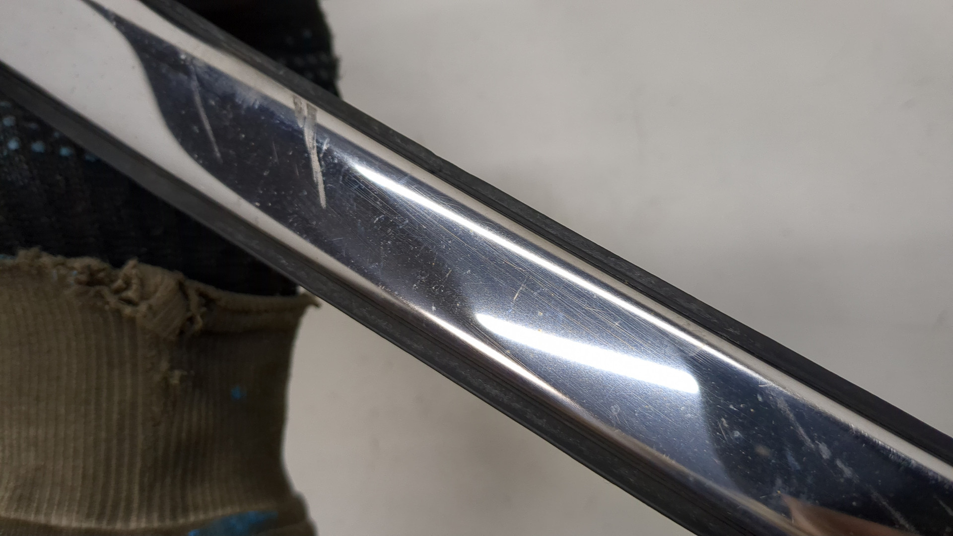 Накладка заднего крыла левого