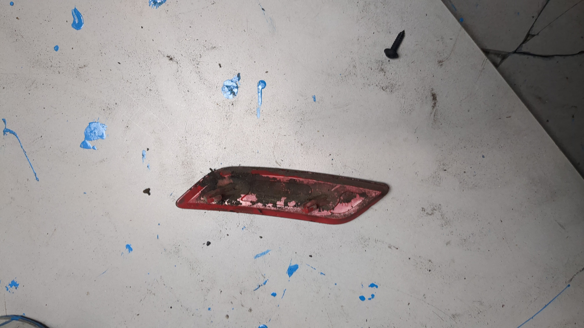 Отражатель в бампер задний правый