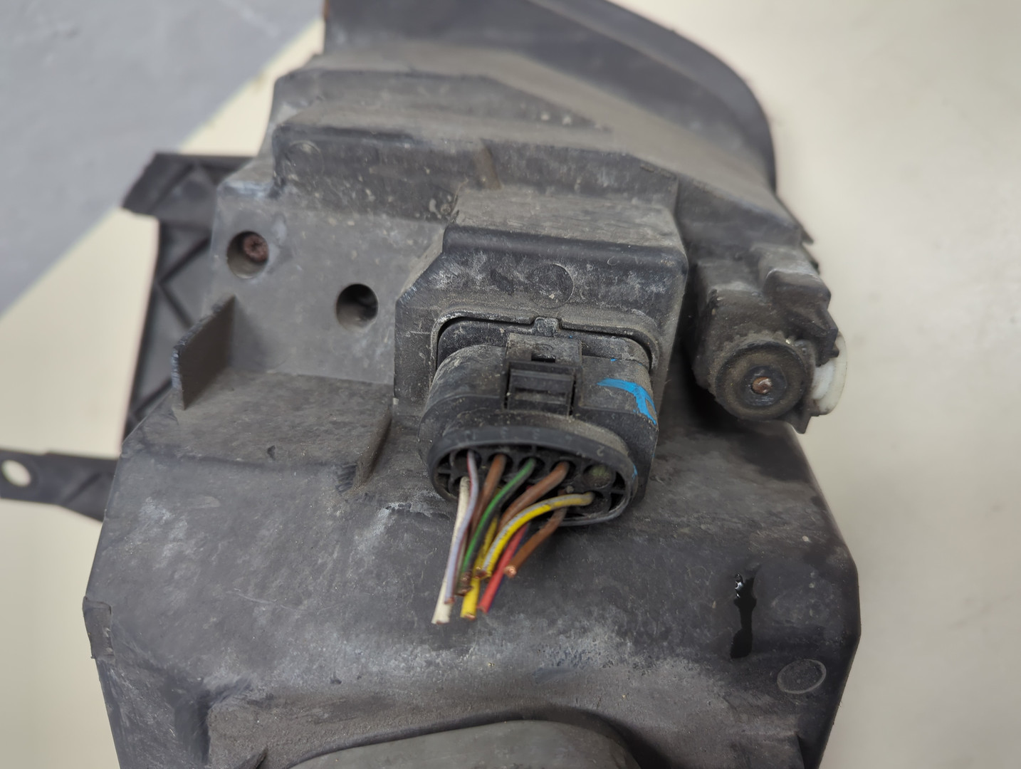 Фара правая