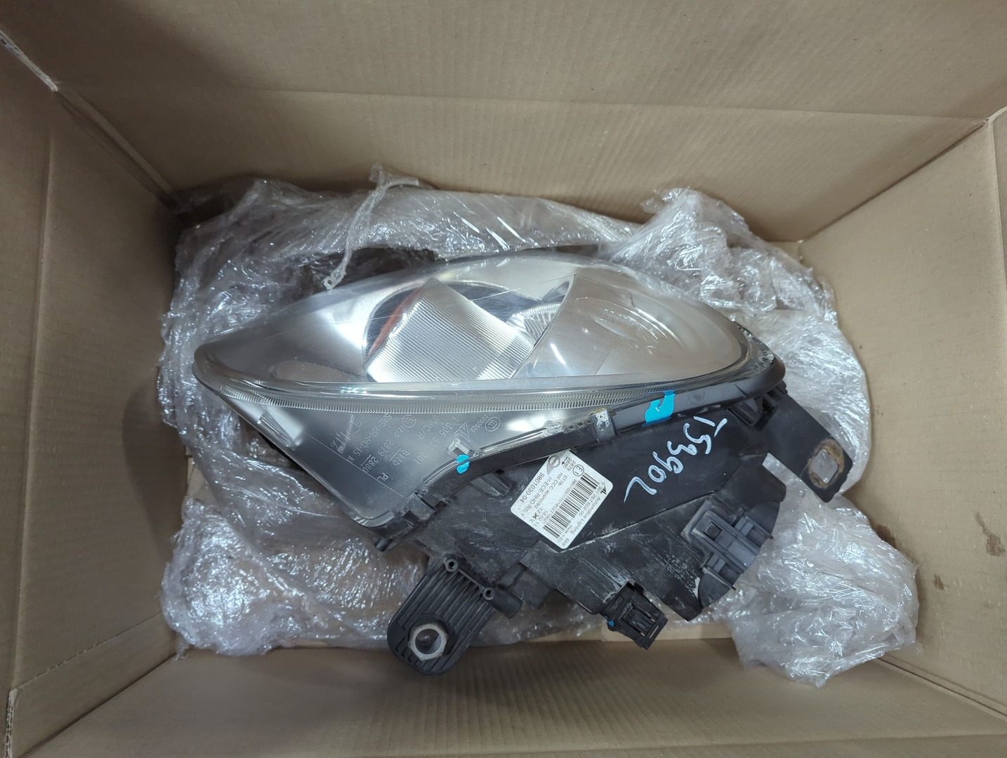 Фара правая