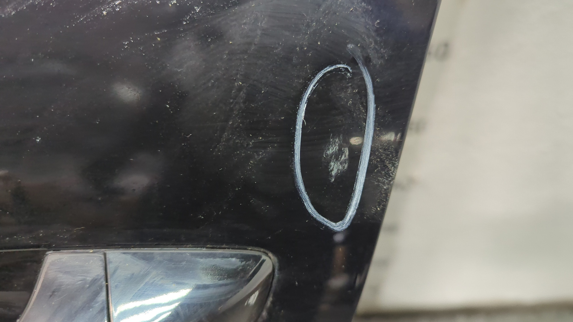 Дверь передняя левая