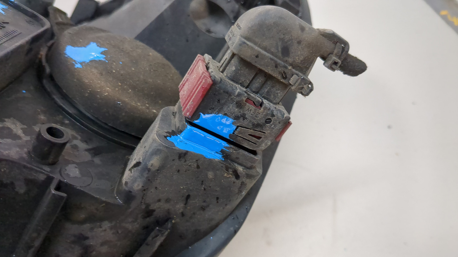 Фара правая