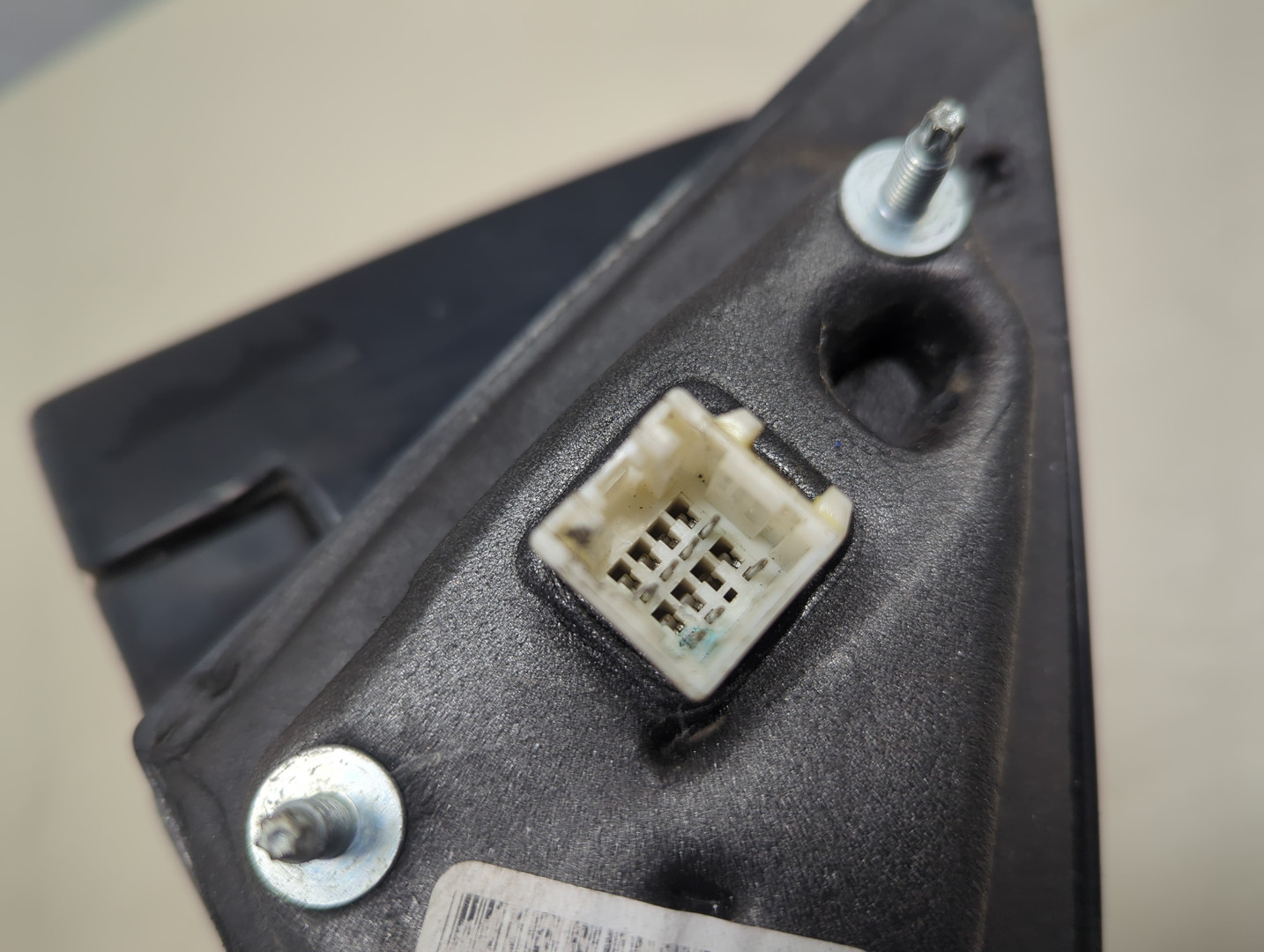 Зеркало левое электрическое