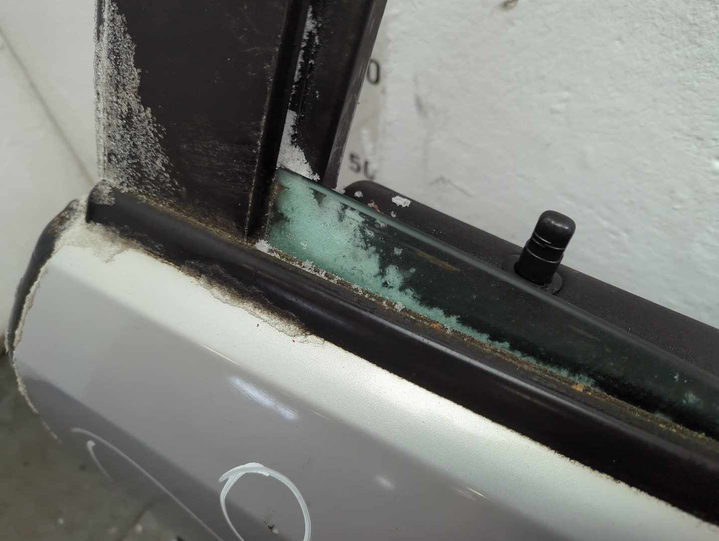 Дверь задняя левая