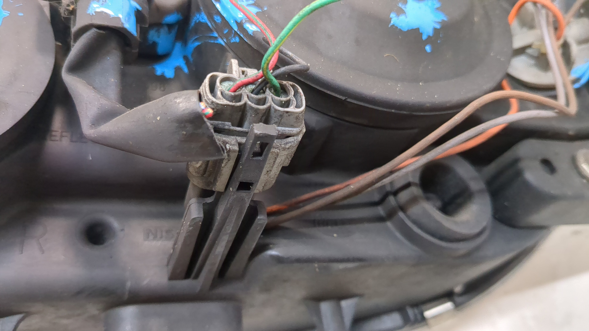 Фара правая