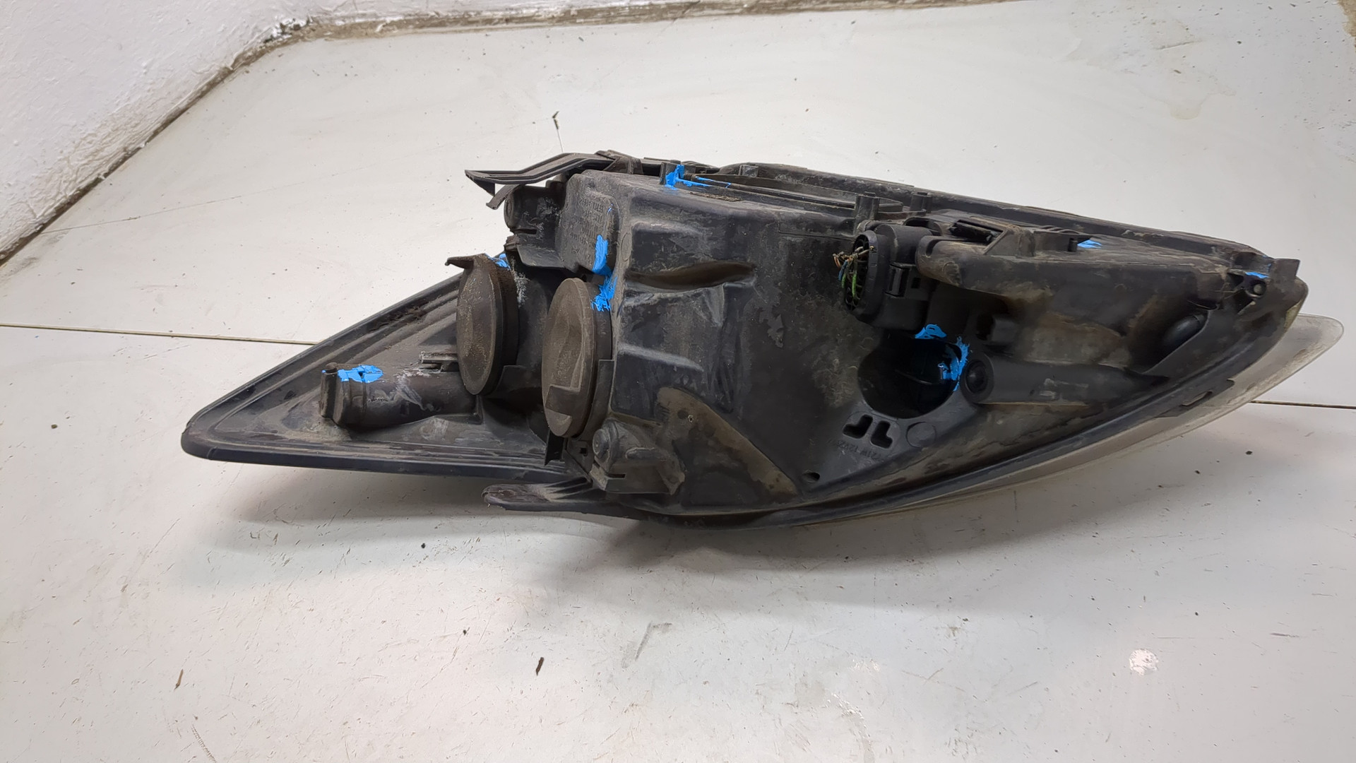 Фара правая