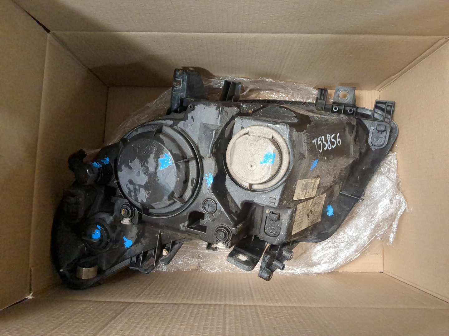 Фара правая