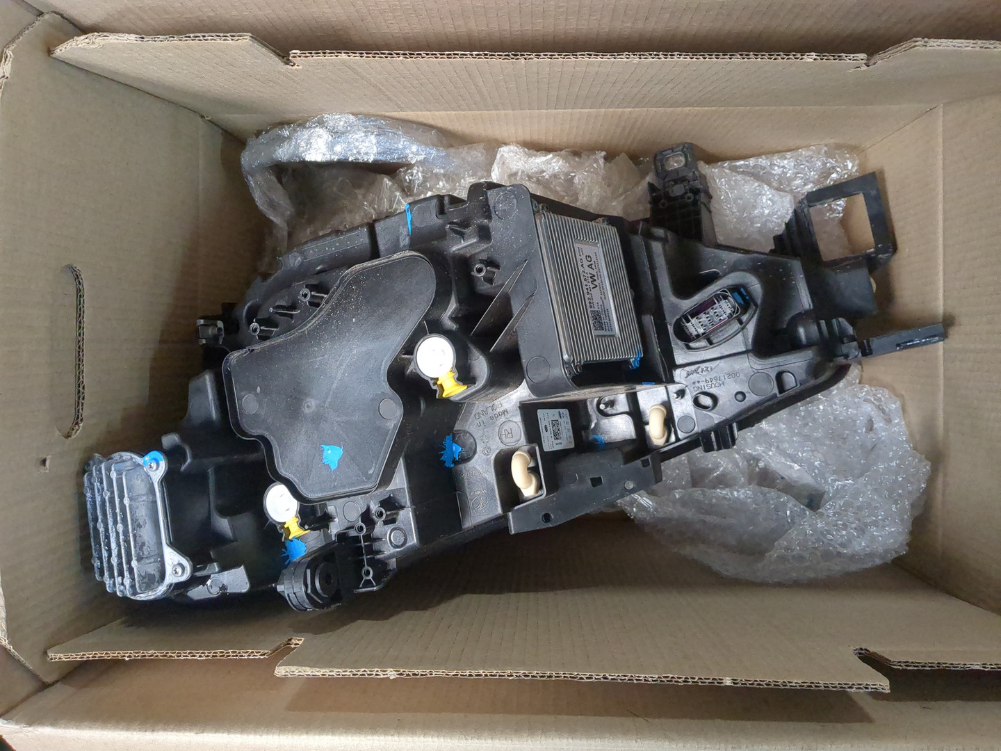 Фара правая