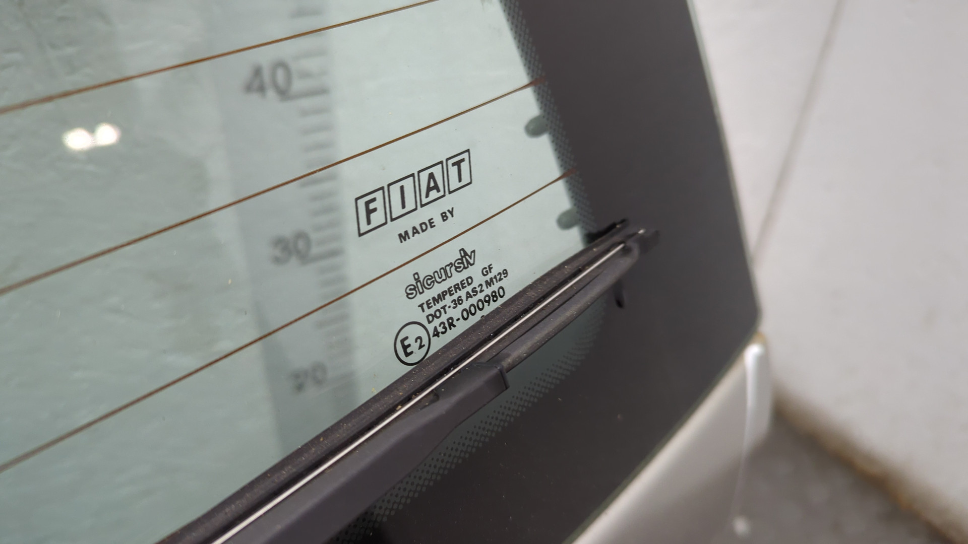 Дверь багажника