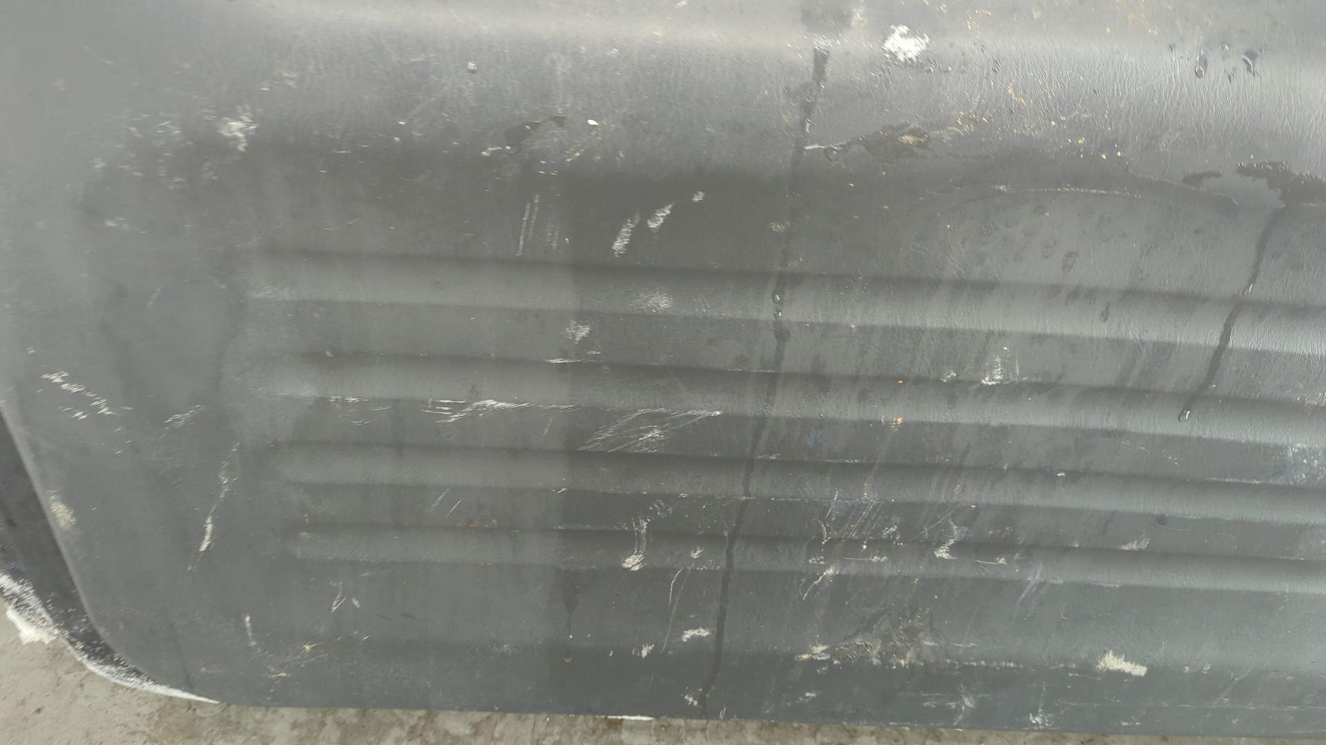 Дверь багажника