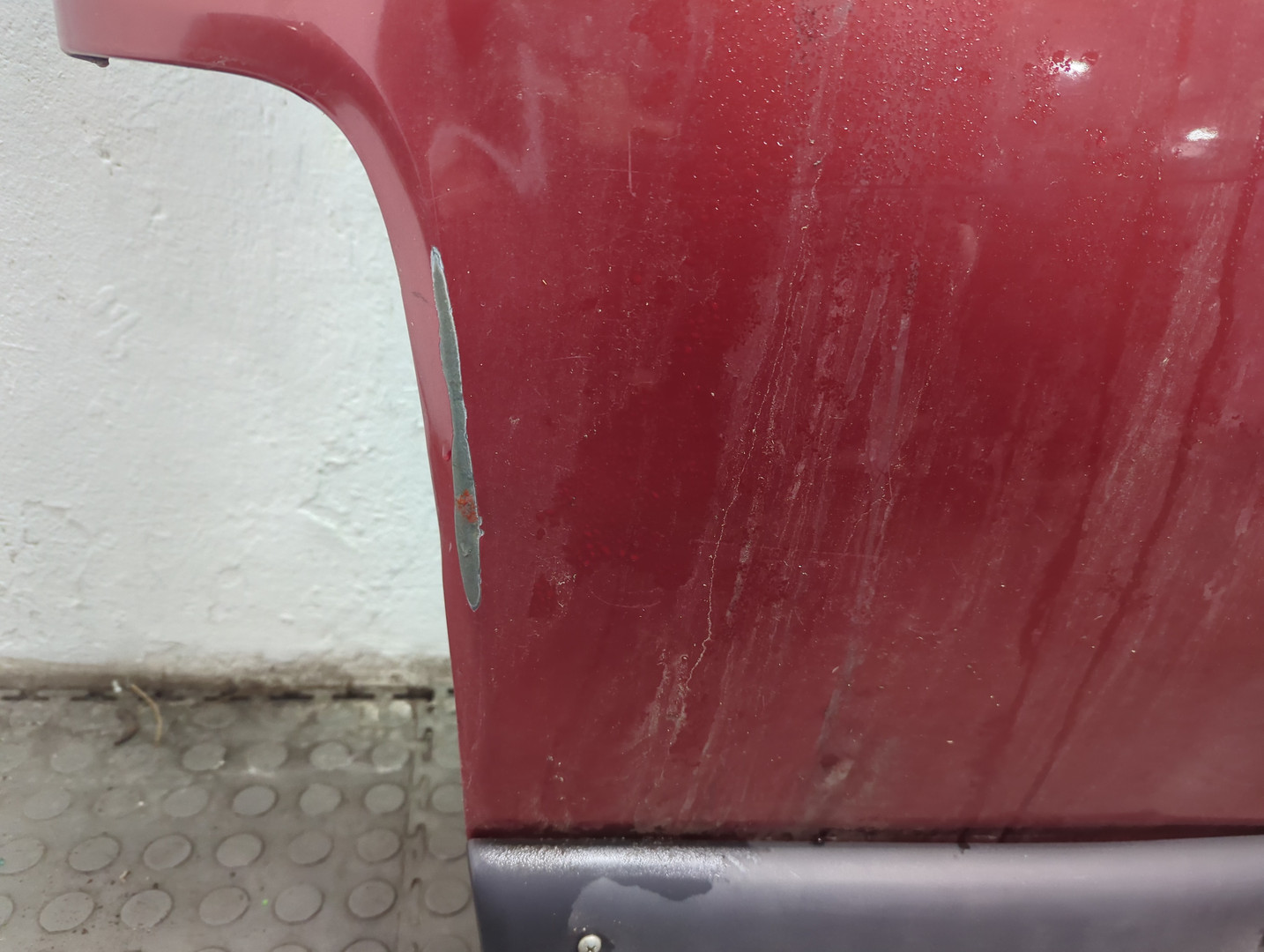 Дверь багажника