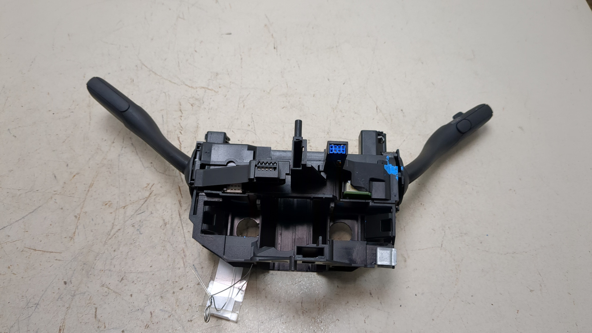 Переключатель подрулевой