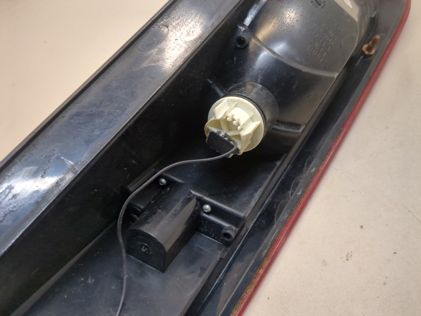 Фонарь задний правый