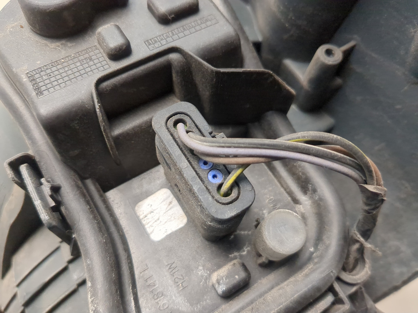 Фонарь задний левый