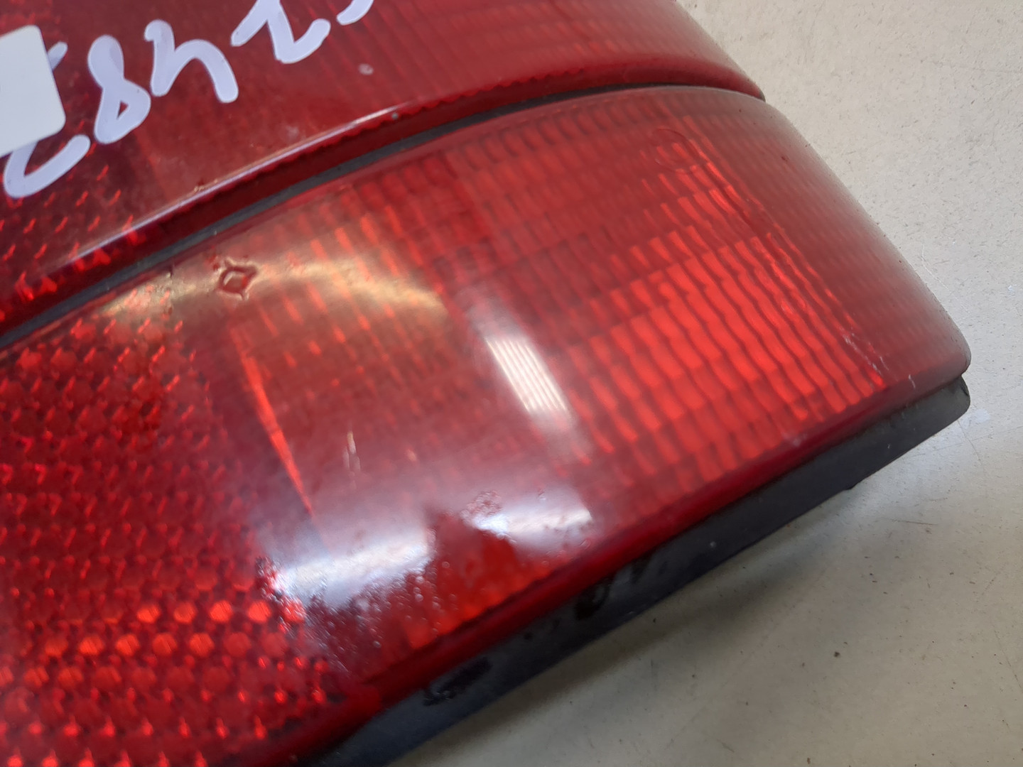 Фонарь задний правый