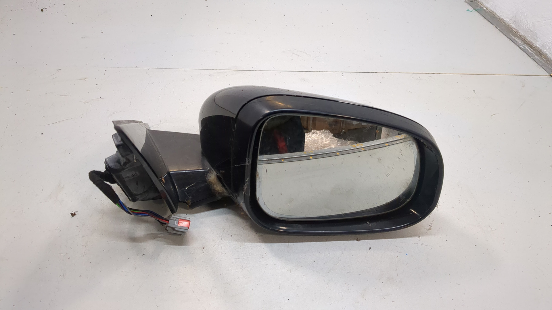 Зеркало правое электрическое