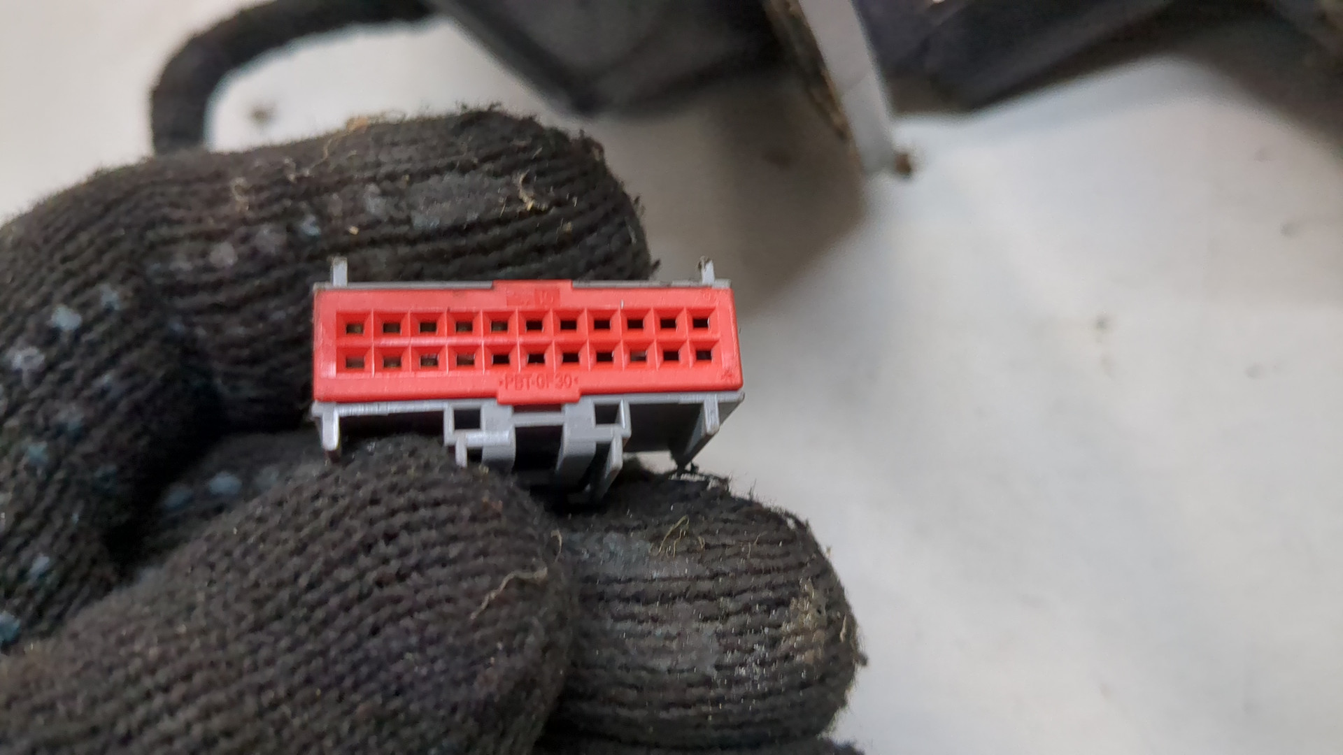 Зеркало правое электрическое