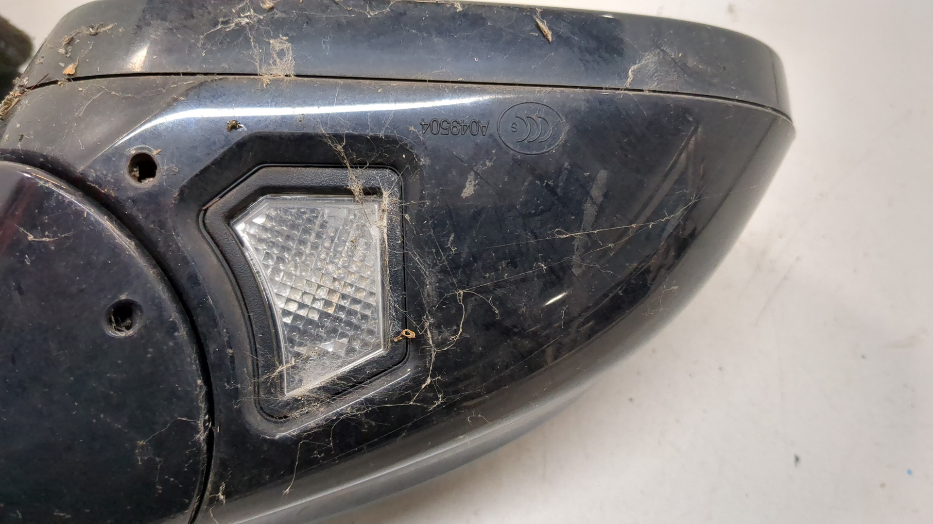 Зеркало правое электрическое