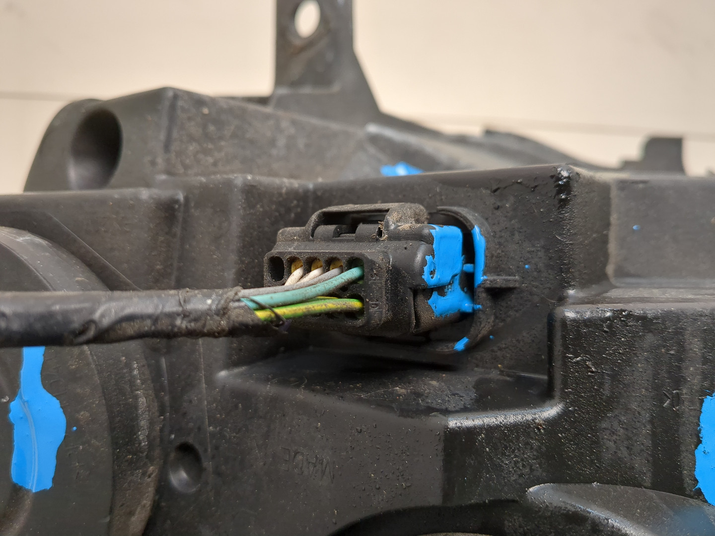 Фара правая