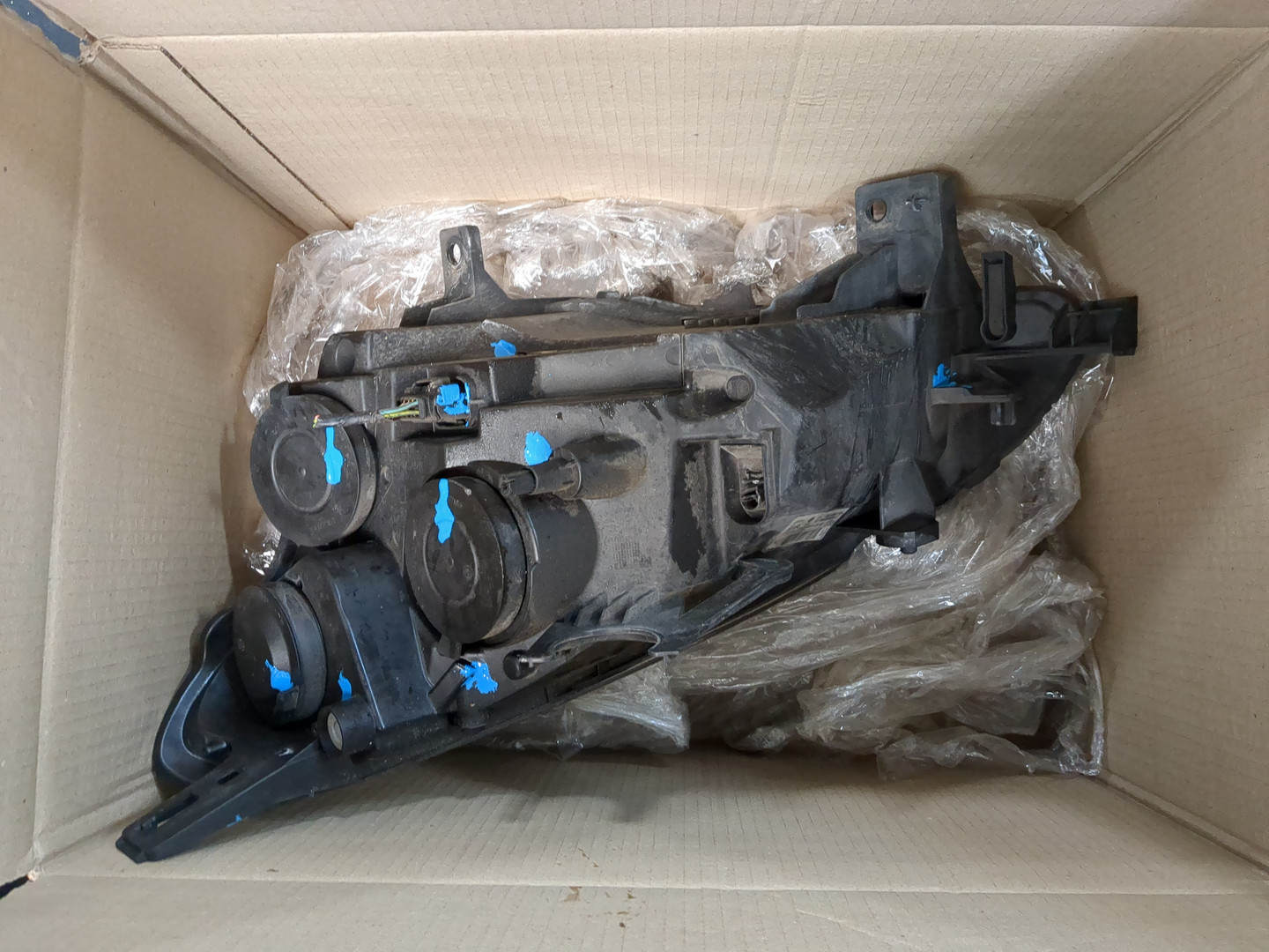 Фара правая