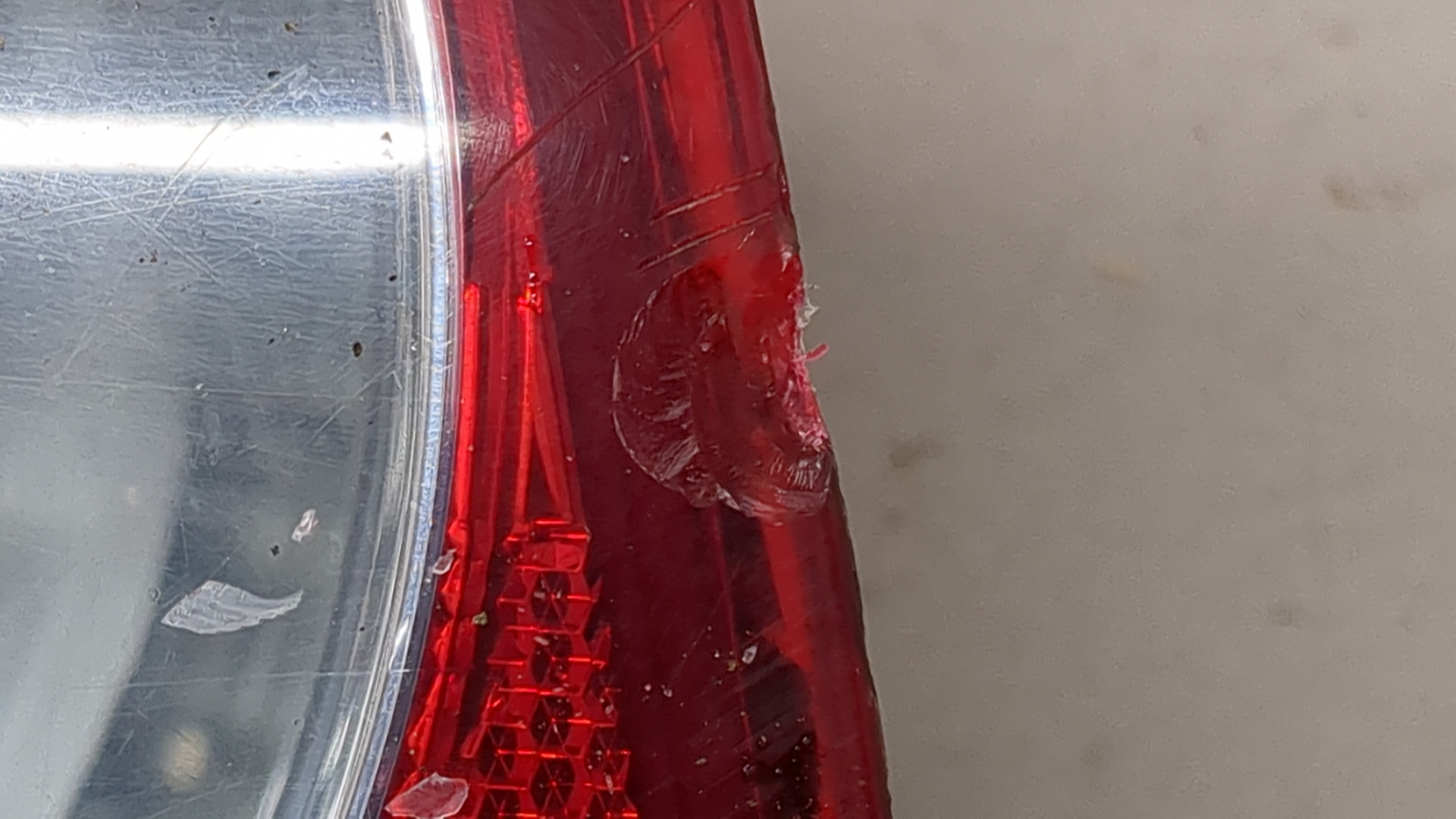 Фонарь задний левый