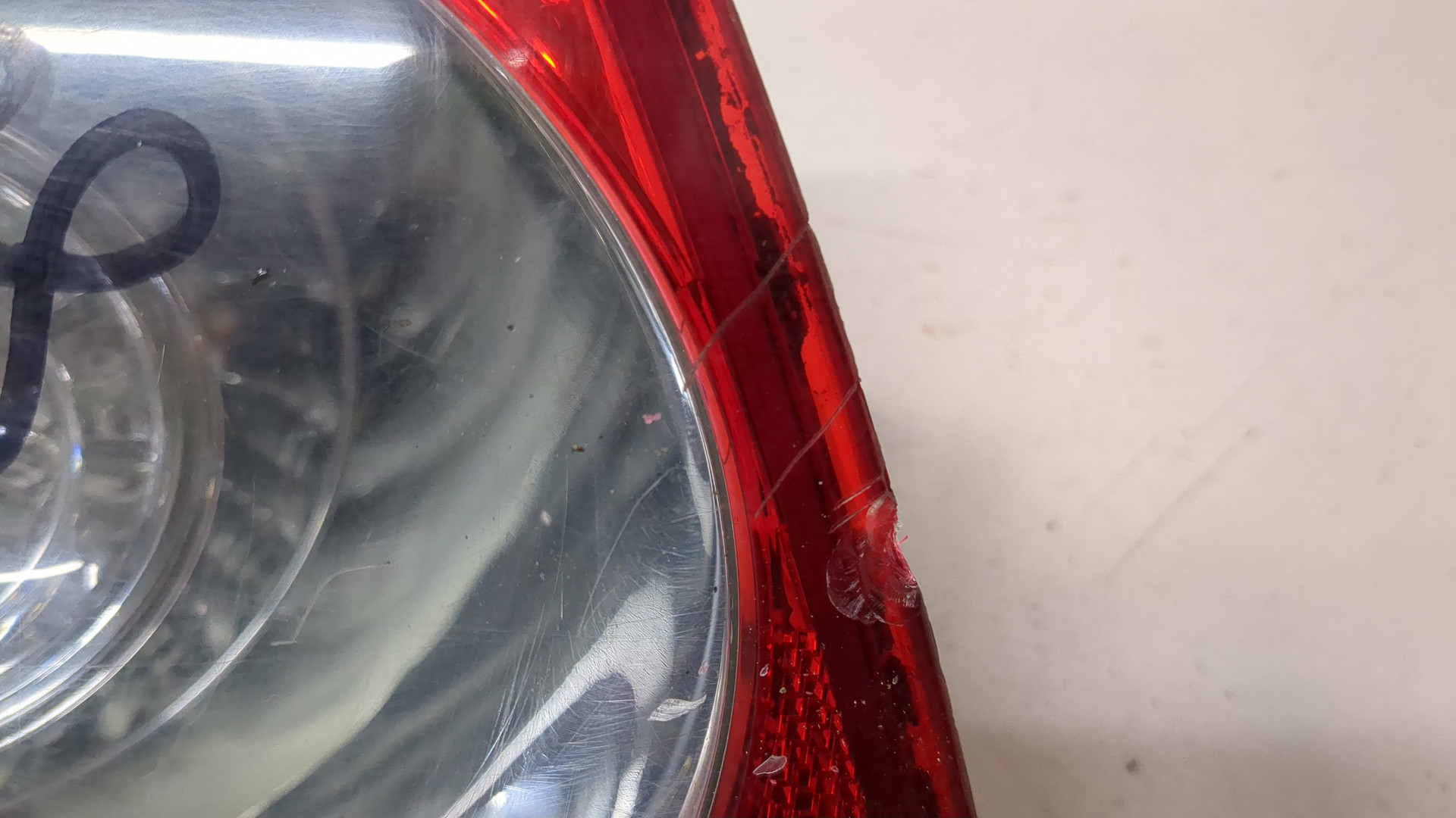 Фонарь задний левый