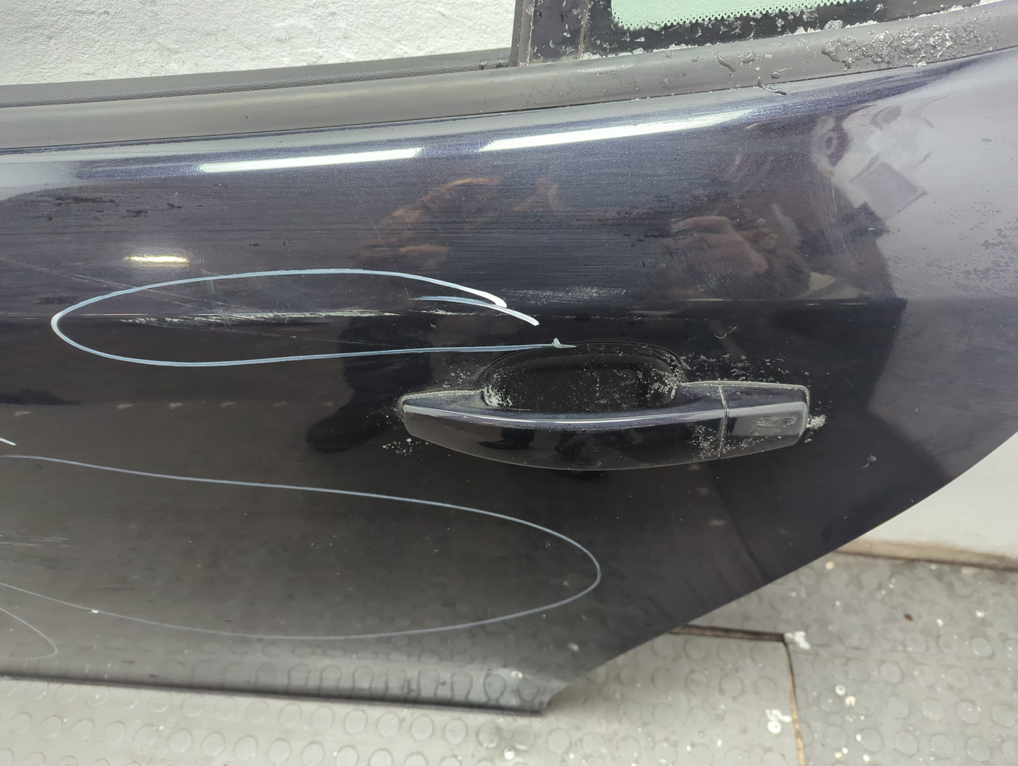 Дверь задняя левая