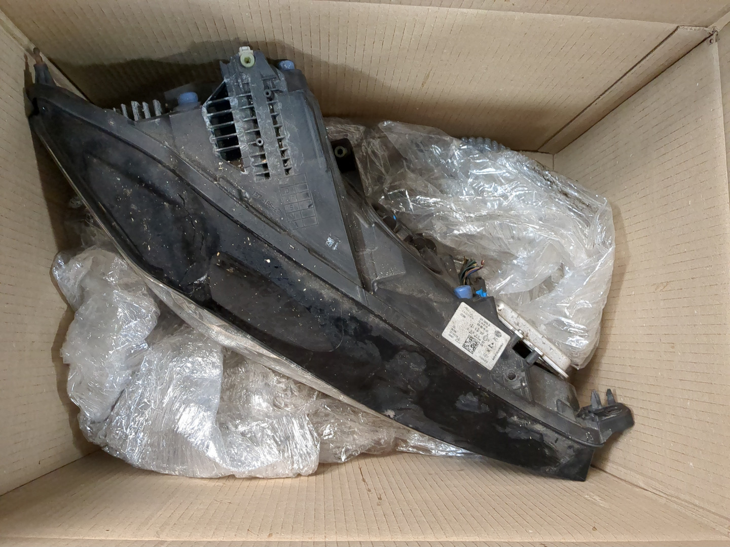 Фара правая