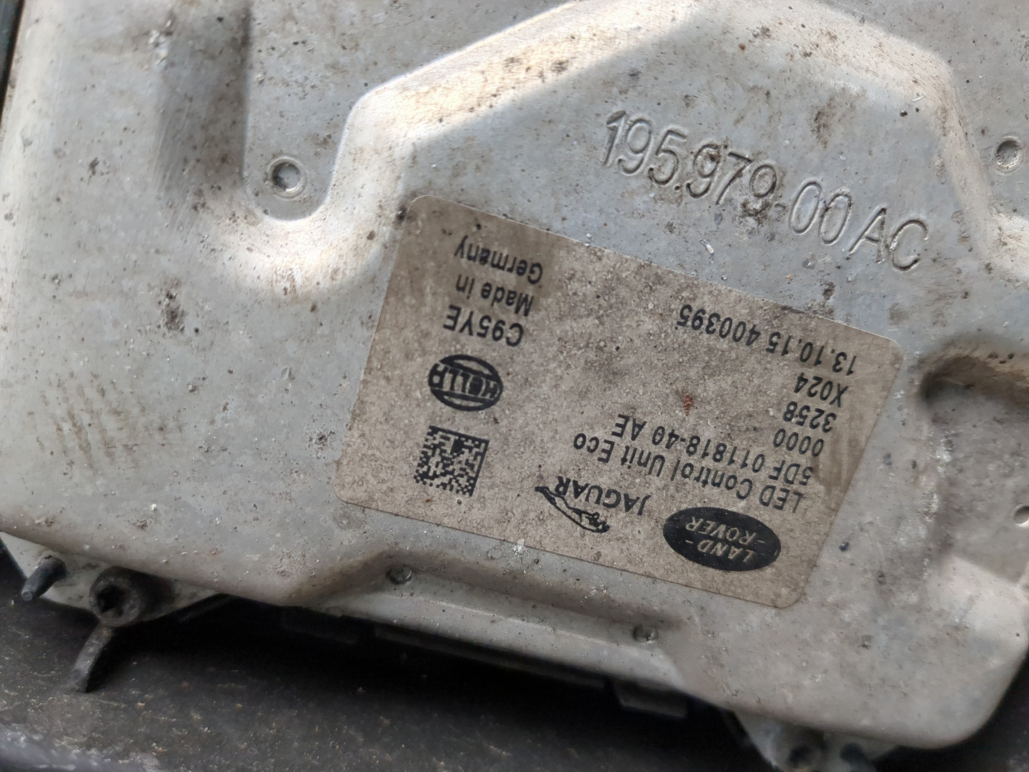 Фара правая