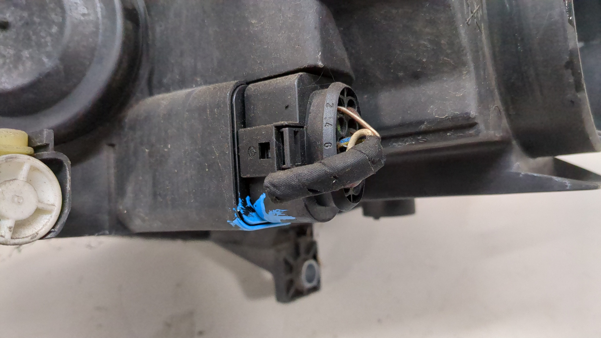 Фара правая