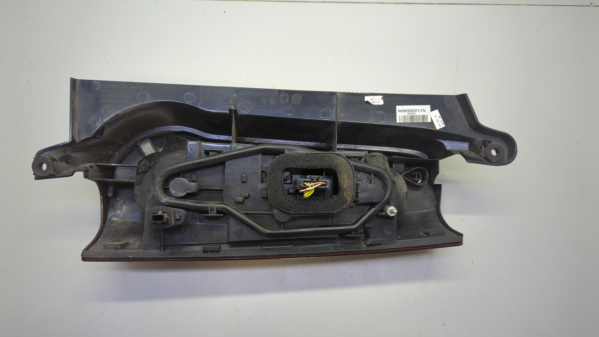 Фонарь задний левый