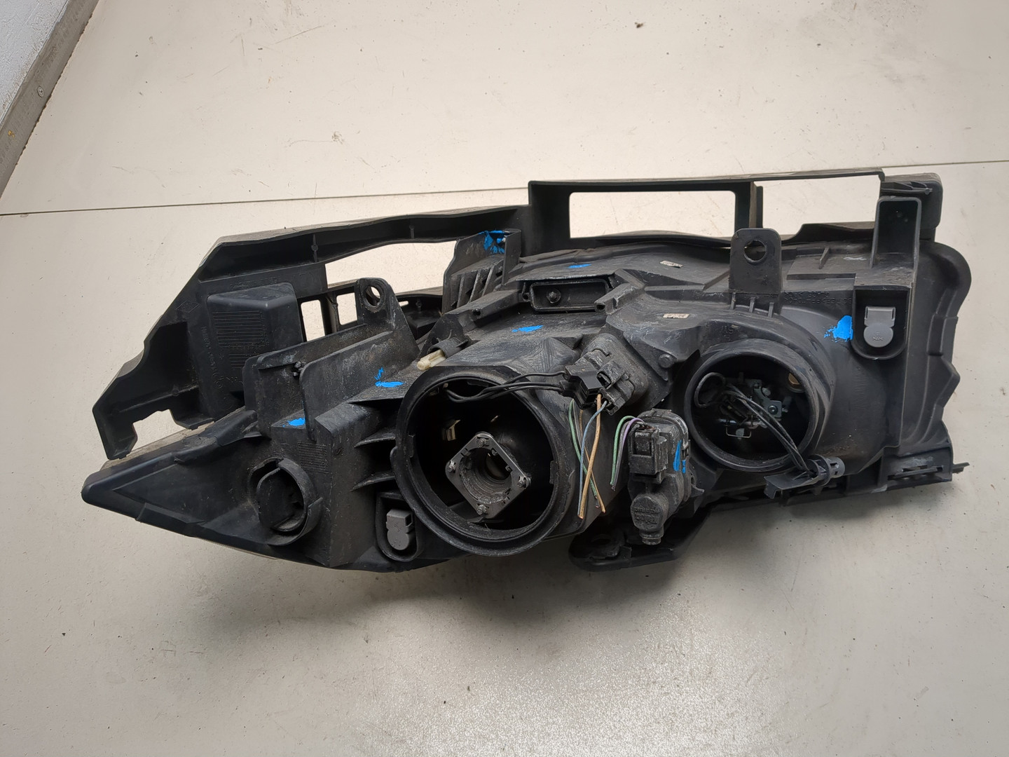 Фара правая