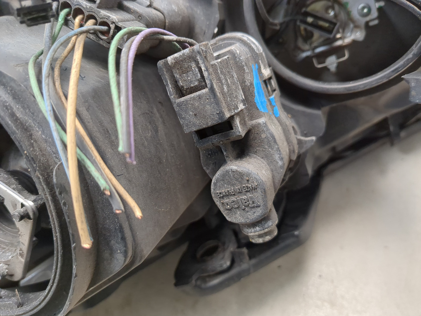 Фара правая