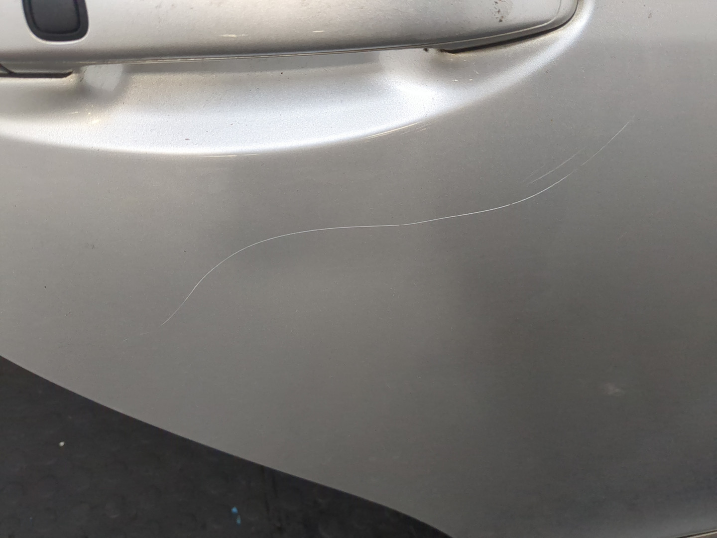 Дверь задняя правая